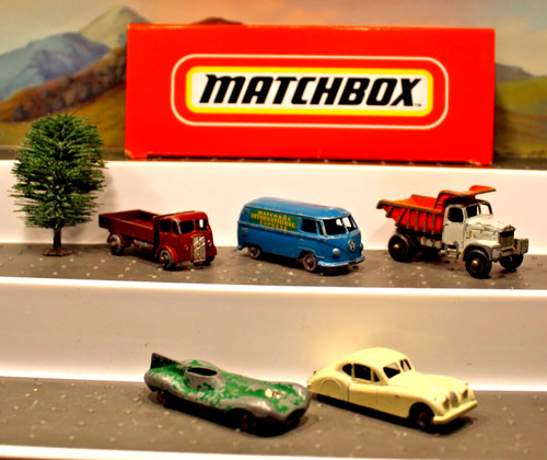 Matchbox diecast jaguar - x5,
