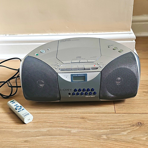 Sony cfd s200l radio - cd,