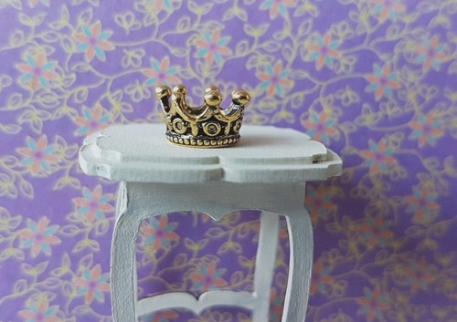 Miniature dainty 24th gold - miniature, 1:24th