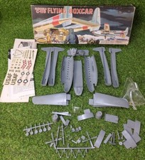 Rare Vintage 1960s Aurora Fairchild C-119 Flying Boxcar 5/32 Scale Model