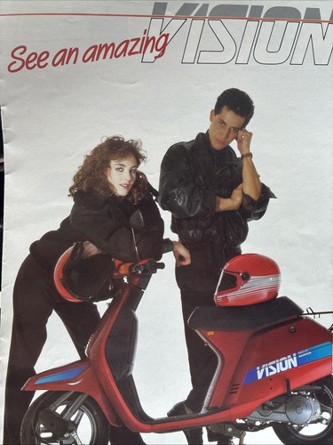 The honda vision scooter - vision, moped