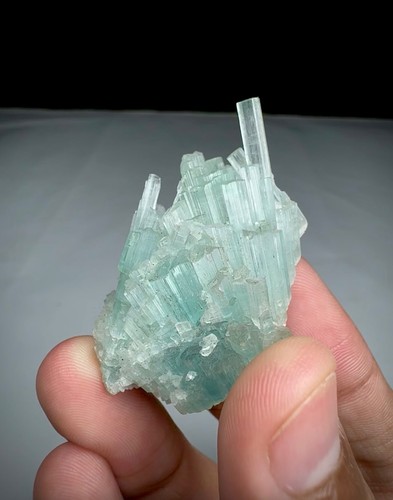 Natural seafoam colour - seafoam,