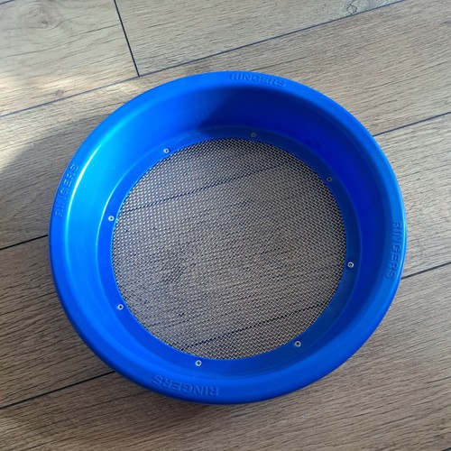 Ringer baiting riddle - ringer,