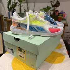 BRAND NEW IN BOX NEVER WORN