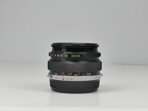 Olympus zuiko 24mm f2 - 24mm, f2.8