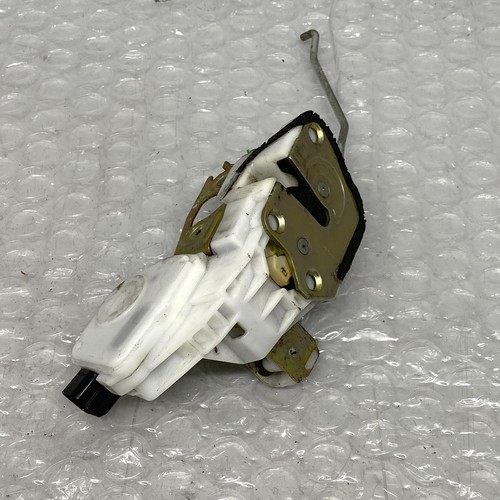 Door latch front right - door,