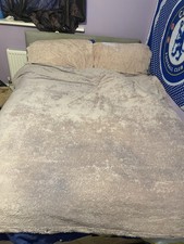 Lovely Pink Double Fleece Bed