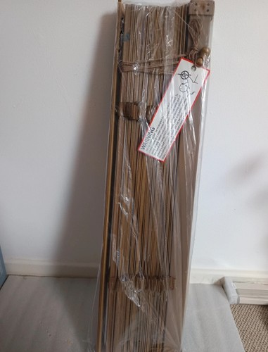 Universal 50mm wood venetian - universal,