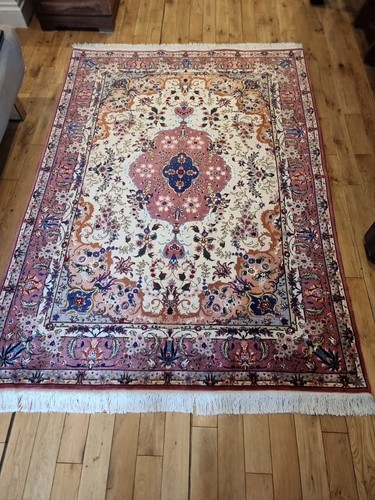 Very fine handmade tabris - very,