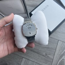Gucci Grip Quartz  Silver