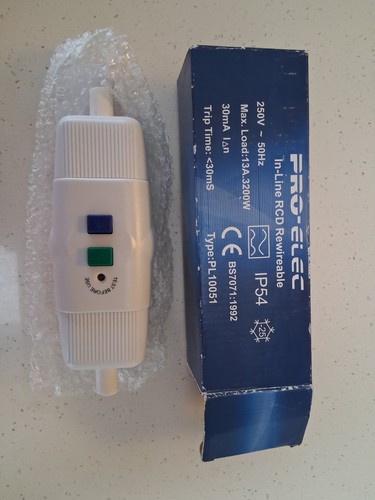 Pro elec line rcd rewirable - in-line,