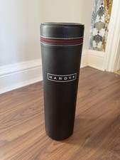 Hardys Wine Bottle Carrier Tube With Pockets. Perfect for a gift! 