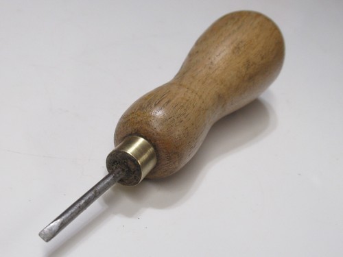 Stunning vintage 2 - 5, 1/2"