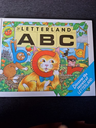 Letterland abc book original - letterland,