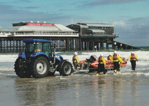 Rnlb unused postcard cromer - -,
