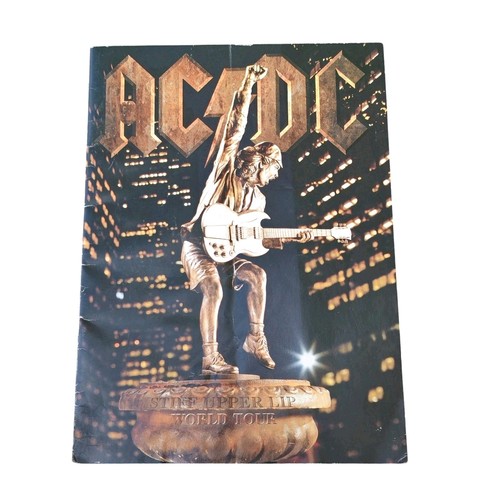 Stiff upper lip tour - ac/dc,