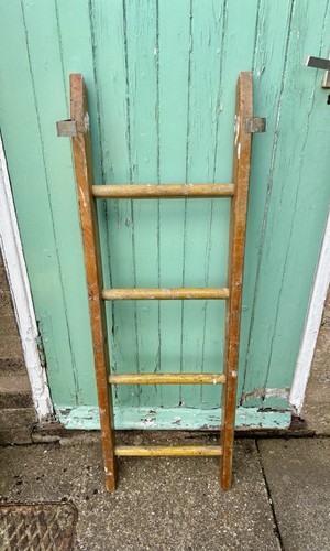 Vintage wooden step - step,