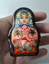 RUSSIAN HAND PAINTED LAQUERED
