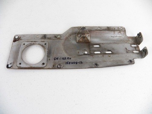Cessna 182 door latch plate - cessna,