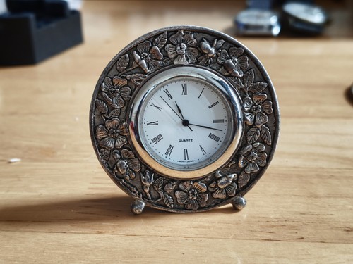 Vintage floral metal quartz - vintage,