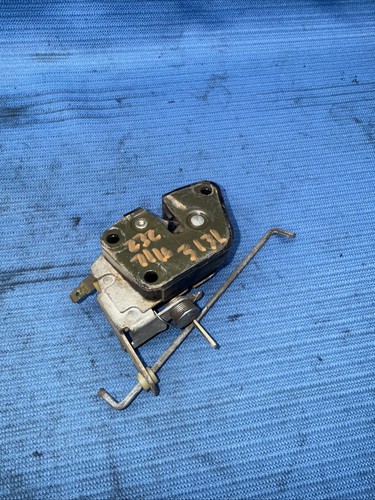 Nissan 300zx trunk latch - 90-96,