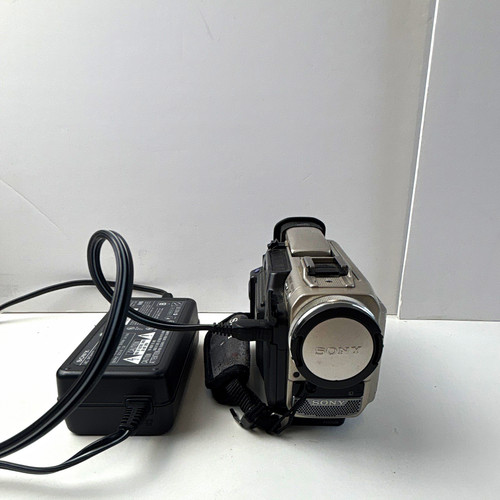 Sony handycam dcr trv10e - sony, dcr-trv10e