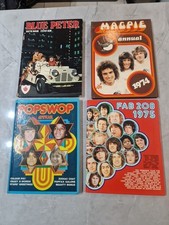 4 X Vintage Annuals Popswop