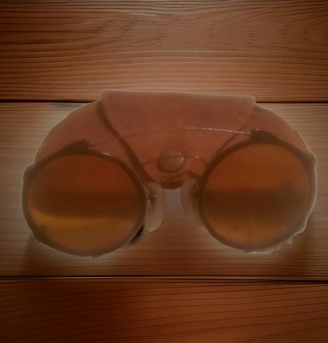 Vintage yellow clip glasses