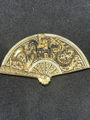 Mid late 1900s antique - to,