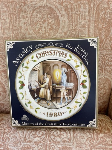 Royal aynsley christmas plate - aynsley,