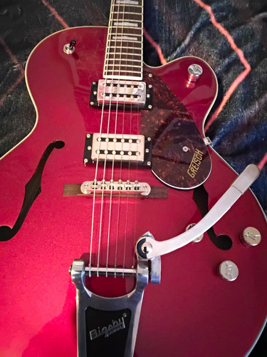 Gretsch hollow body - hollow,