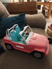 Barbie Pink Car Jeep Beach Cruiser Off Road Vehicle. TWO DOLLS INCLUDED