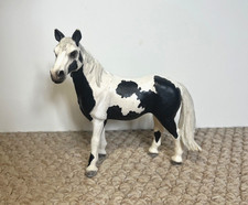 Schleich 13696 Pinto Mare farm