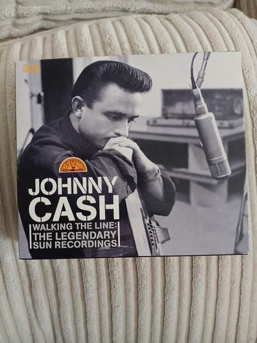 Johnny cash walking - cash, line