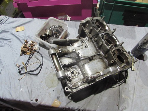 1975 suzuki gt380 cranckcases - 1975,