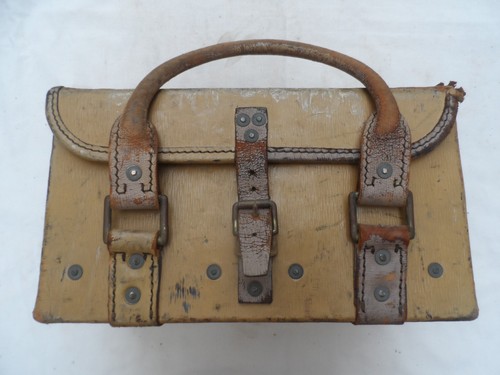 Ww2 1950s leather tool bag - leather,