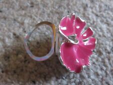 Scarf / Sarong Clip: Style One: Crinkle Leaf Design – Various Colours