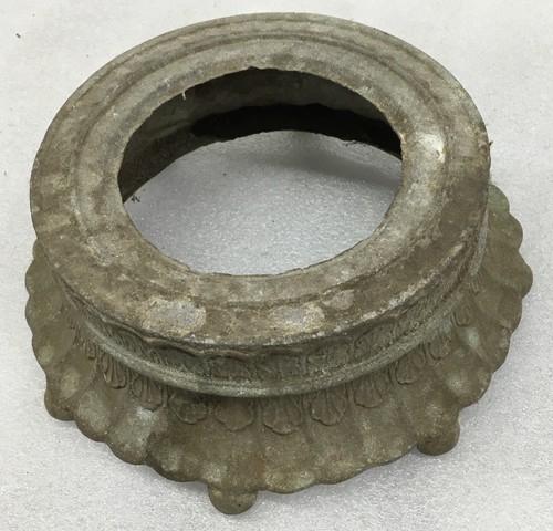 Antique cast metal lamp - metal, base