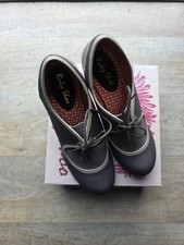 Ruby Shoo Size 7 Brown Lace Up Shoes Boxed Excellent Condition Worn Once