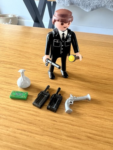 Playmobil police figure plus - police,