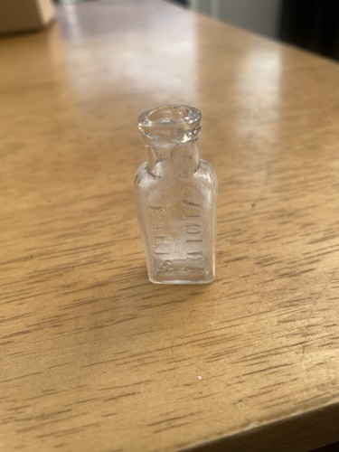 Miniature victorian violet - victorian,