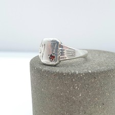 Vintage Sterling Silver Garnet