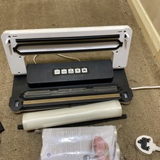 Bag Sealer And  Vacuum  With Bags.