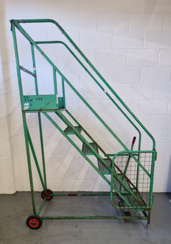 Mobile warehouse steps - mobile,