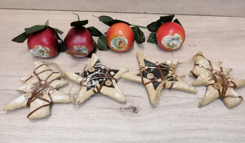 Apples and fake christmas - fake,