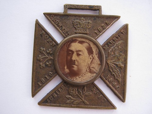1887 queen victoria brass - queen,