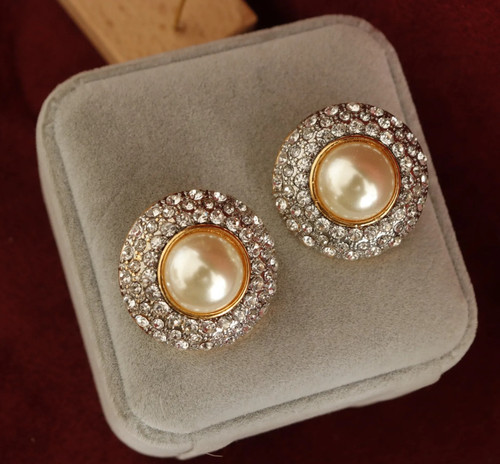 Vintage elegant pearl - vintage,