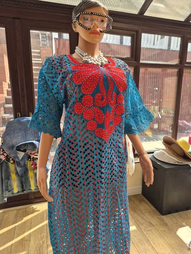 Stunning turquoise red - turquoise,