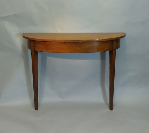 Antique hall table - , /
