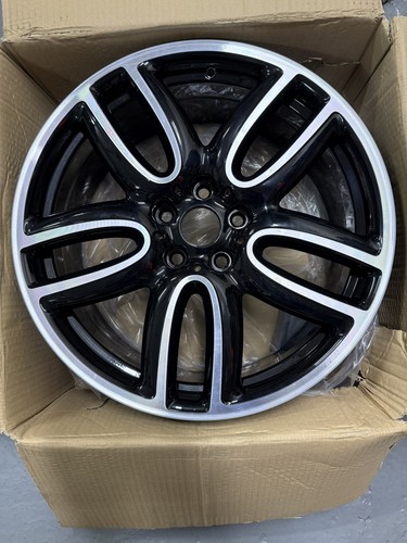 Genuine mini f54 clubman - genuine,